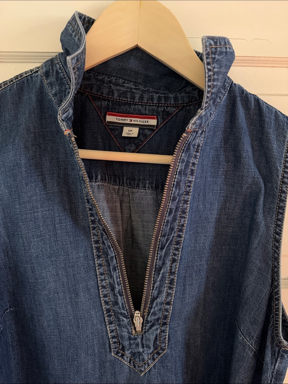 Tommy Hilfiger Sleeveless Denim Midi Dress in Dark Blue with Tie Waist - Picture 3 of 13